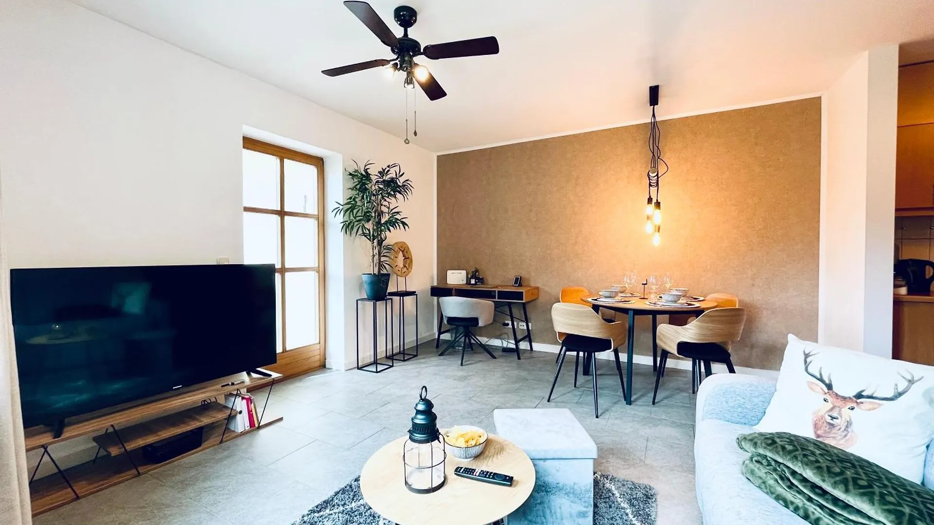Gemuetliches Seeapartment Am Berg Arrach Apartment
