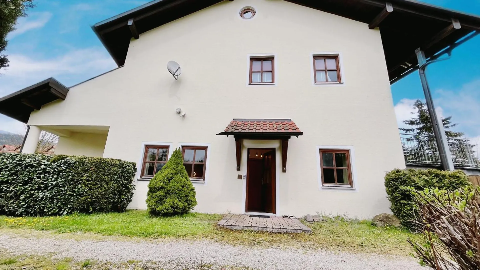 Apartment Gemuetliches Seeapartment Am Berg Arrach
