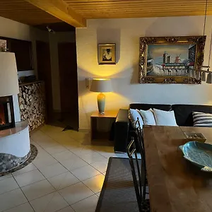 Apartment Superschoene Ferienwohnungen!, Buxheim (Swabia)